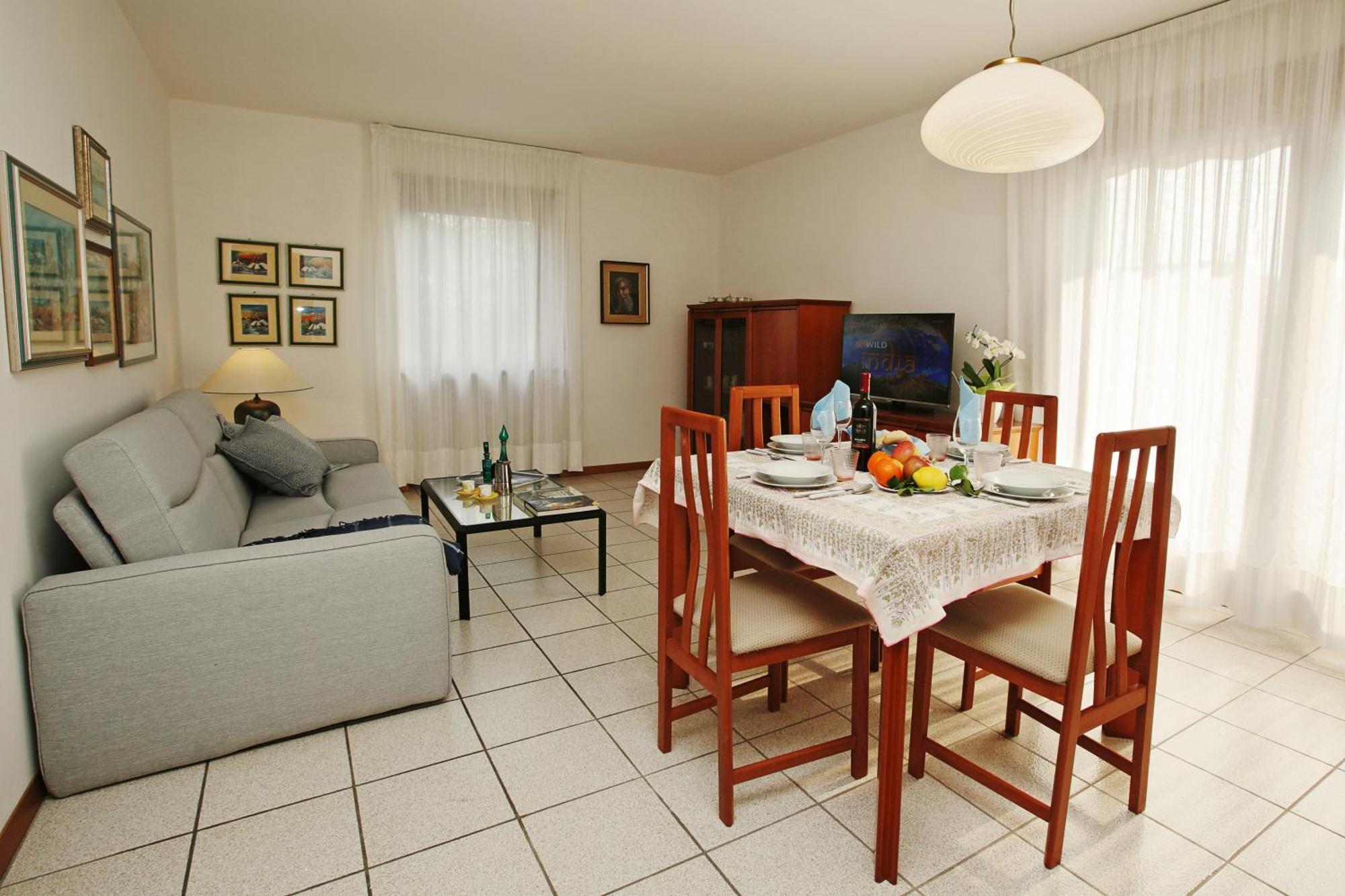 Appartamento Emma - Happy Rentals Riva del Garda Ngoại thất bức ảnh